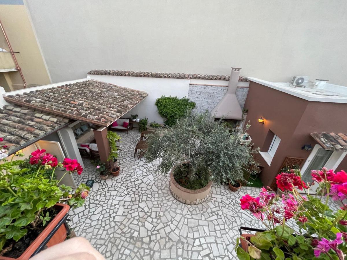 B&B Il Patio Віллазімьюс Екстер'єр фото